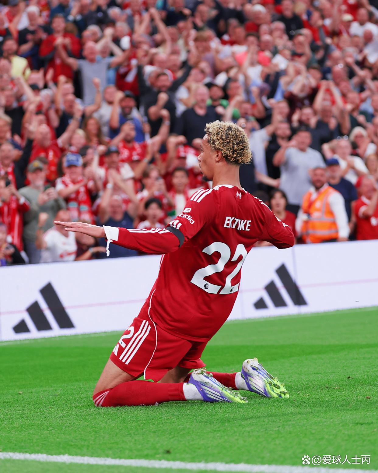 利物浦逆转纽卡斯尔联，英超积分榜形势再度改写